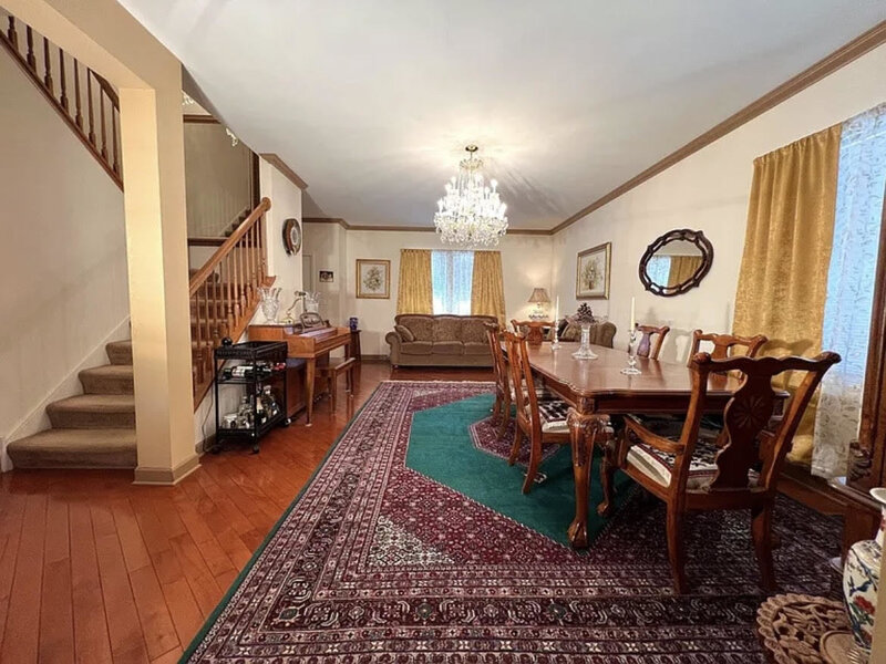 752 S Parkside Drive Round Lake IL 60073