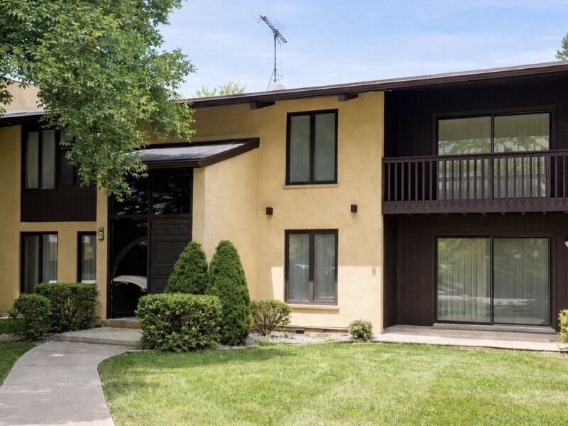 1050 Holbrook Road Homewood IL 60430