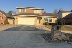 Photo of 14913 Sheila Court Oak Forest IL 60452
