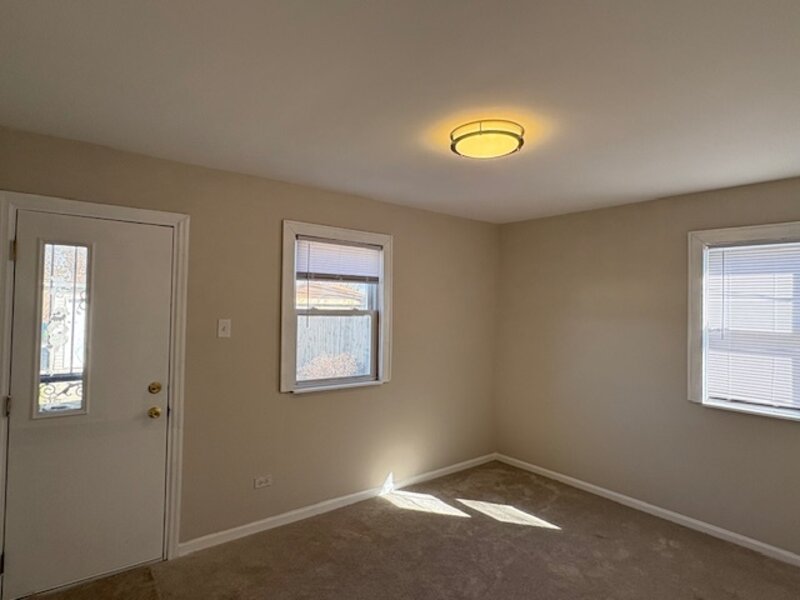 12509 S Elizabeth Street Calumet Park IL 60827