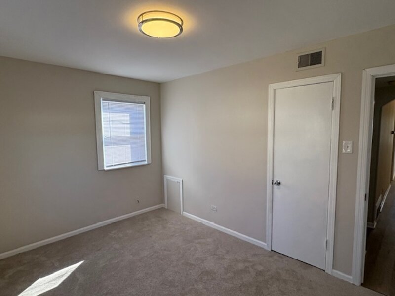12509 S Elizabeth Street Calumet Park IL 60827