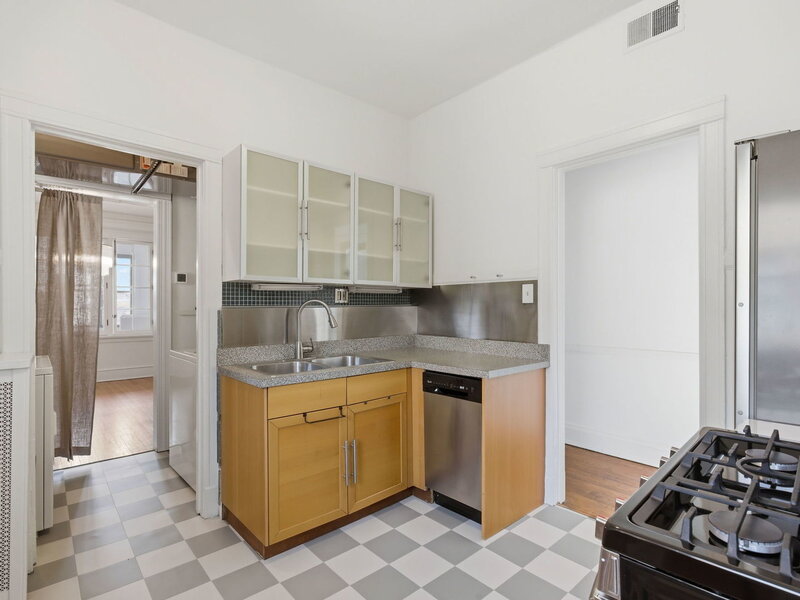 5108 S Woodlawn Avenue Chicago IL 60615