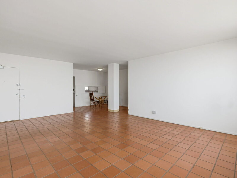 5530 S Shore Drive Chicago IL 60637