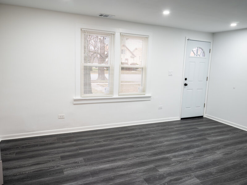 15915 Cottage Grove Avenue South Holland IL 60473