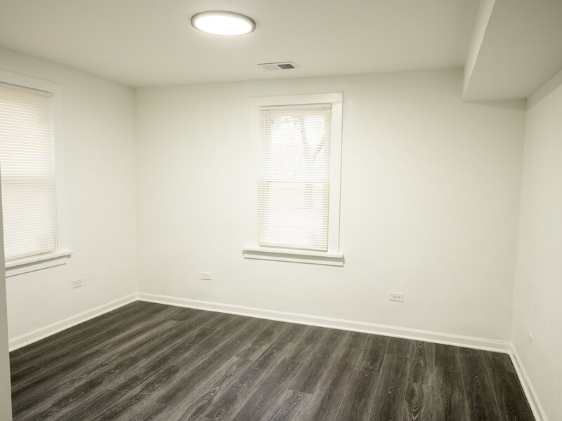 15915 Cottage Grove Avenue South Holland IL 60473