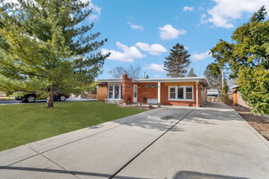 Photo of 326 N Forest Avenue Hillside IL 60162
