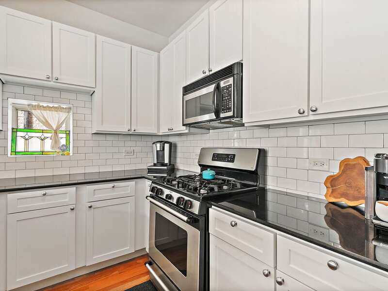 2342 W Bloomingdale Avenue Chicago IL 60647