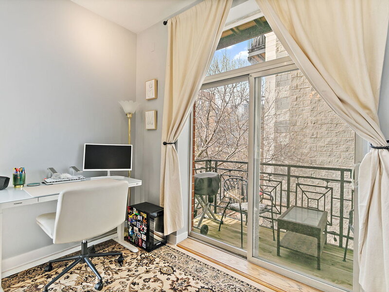 2342 W Bloomingdale Avenue Chicago IL 60647