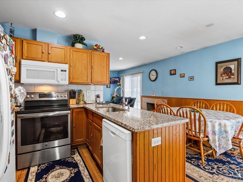 1375 N Whispering Springs Circle Palatine IL 60074
