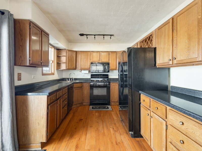 311 S Harper Avenue Glenwood IL 60425