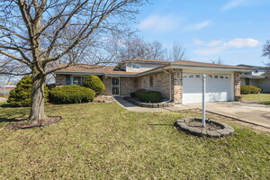 Photo of 311 S Harper Avenue Glenwood IL 60425