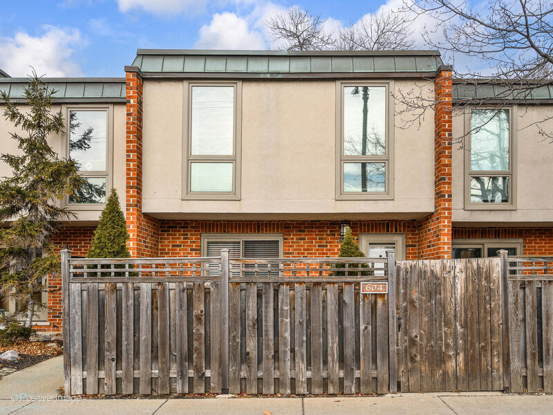 604 W Armitage Avenue Chicago IL 60614
