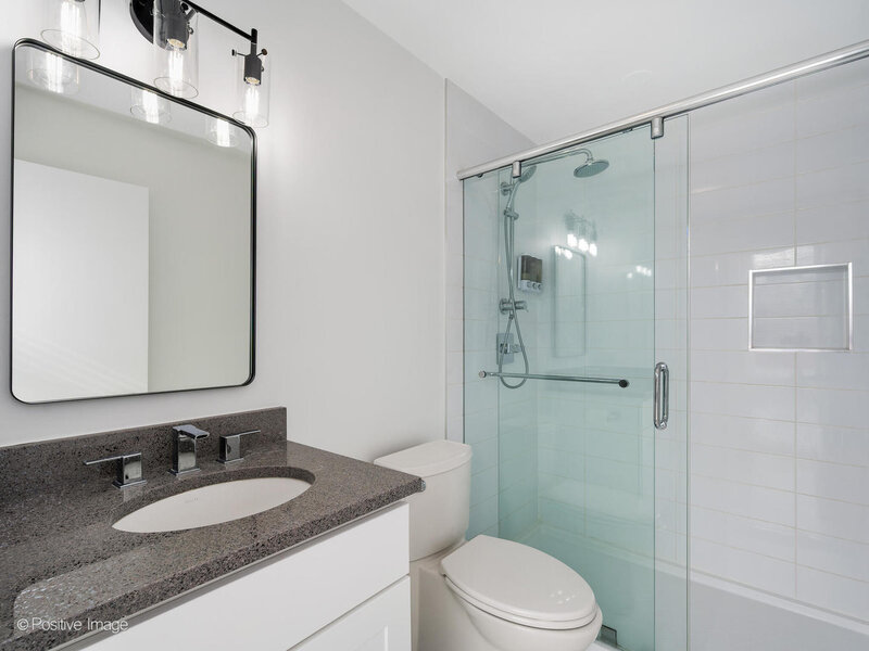604 W Armitage Avenue Chicago IL 60614