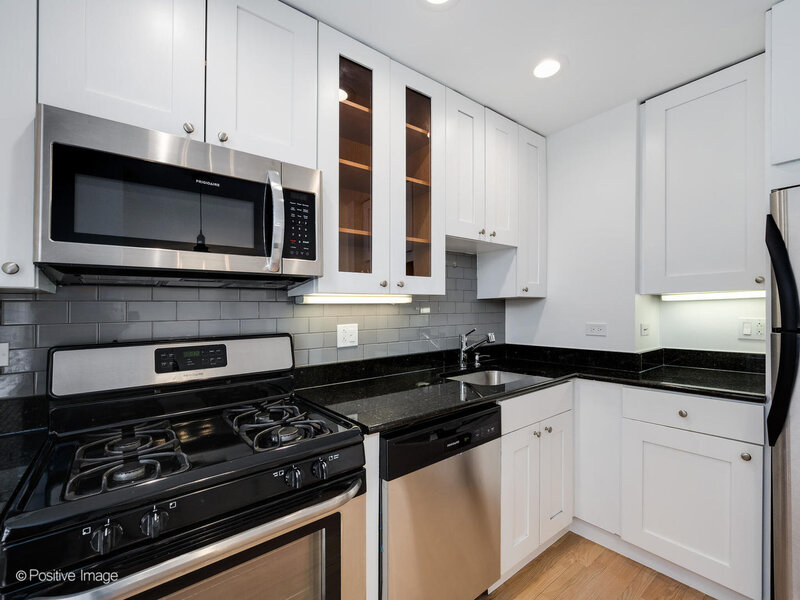 604 W Armitage Avenue Chicago IL 60614