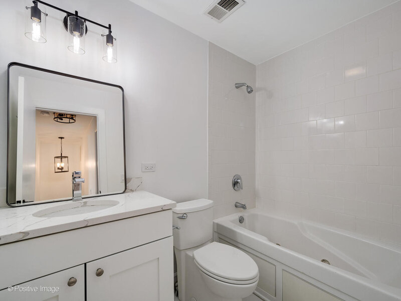 604 W Armitage Avenue Chicago IL 60614