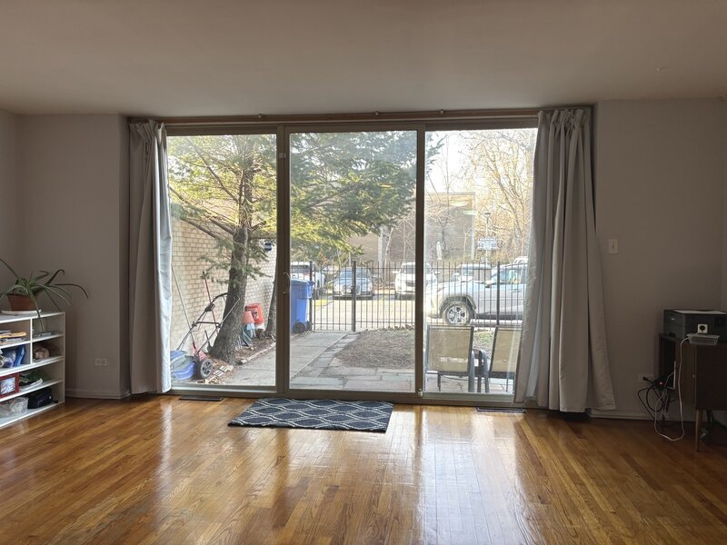 1428 E 55th Street Chicago IL 60615