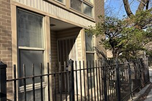 Photo of 1428 E 55th Street Chicago IL 60615