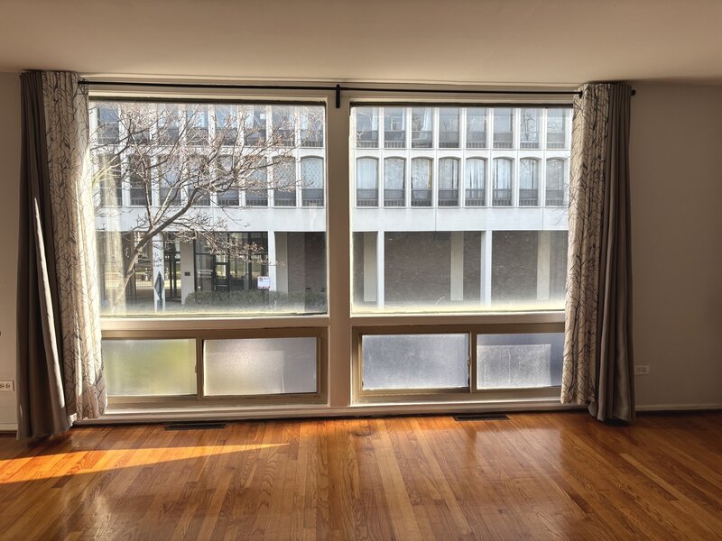 1428 E 55th Street Chicago IL 60615