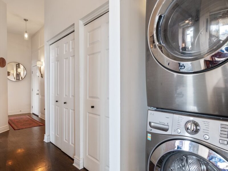 949 N Willard Court Chicago IL 60642