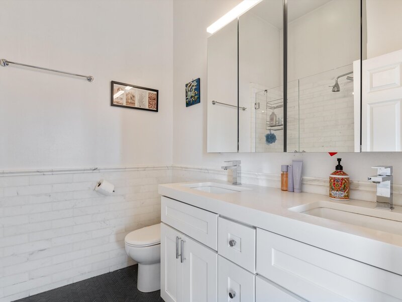 949 N Willard Court Chicago IL 60642
