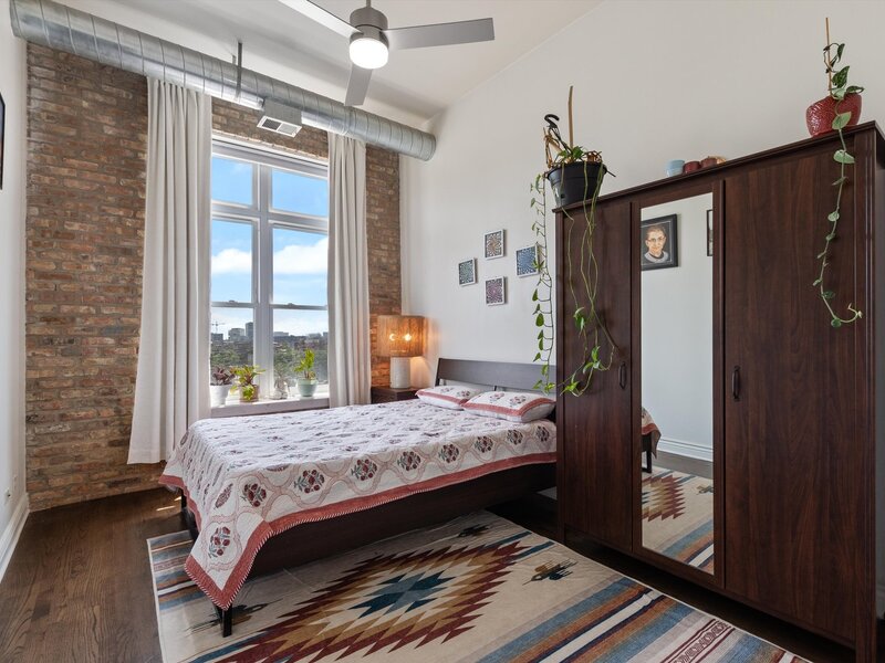 949 N Willard Court Chicago IL 60642