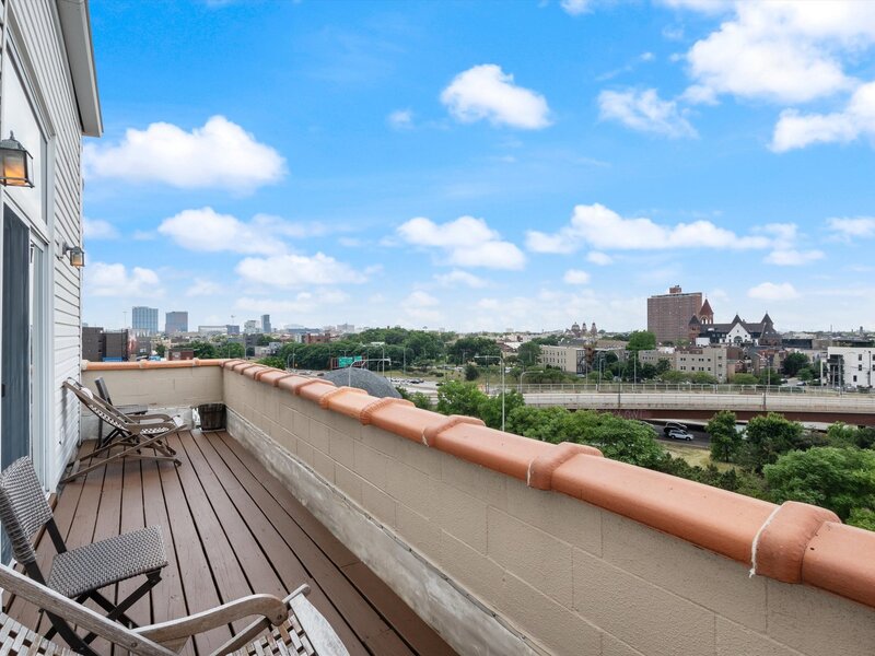 949 N Willard Court Chicago IL 60642