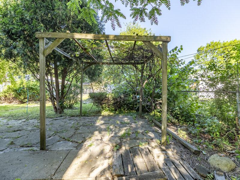 17633 Roy Street Lansing IL 60438