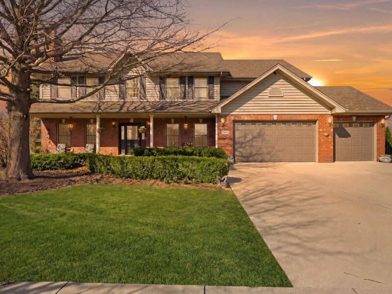 8304 Queen Victoria Lane Tinley Park IL 60477