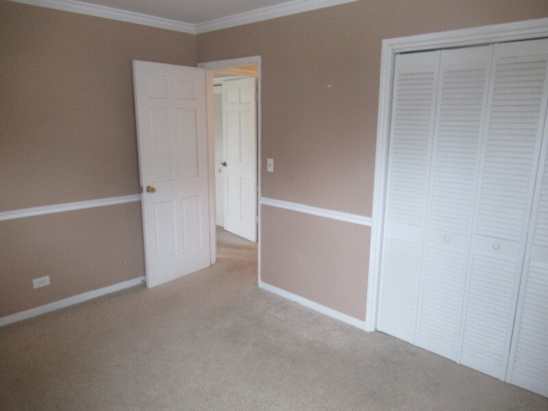 1004 Jenkisson Avenue Lake Bluff IL 60044