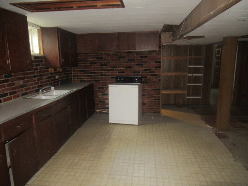 1004 Jenkisson Avenue Lake Bluff IL 60044