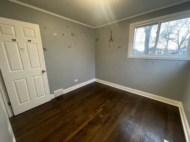 12620 S Racine Avenue Calumet Park IL 60827