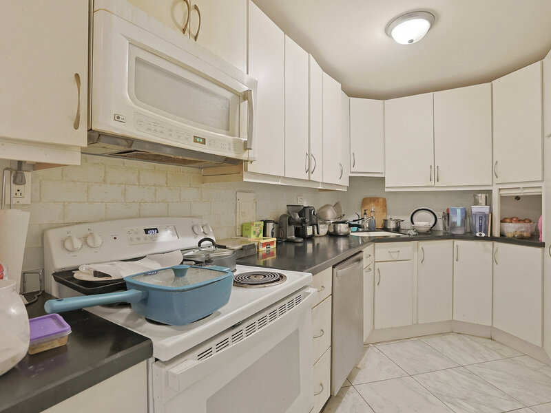 5701 N Sheridan Road Chicago IL 60660