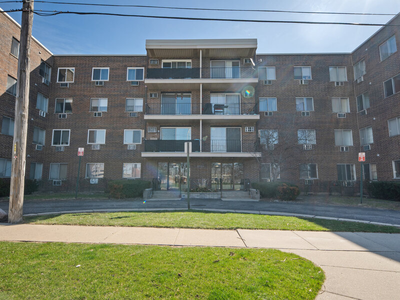 9445 Kenton Avenue Skokie IL 60076