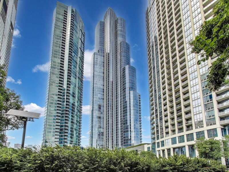 1211 S Prairie Avenue Chicago IL 60605