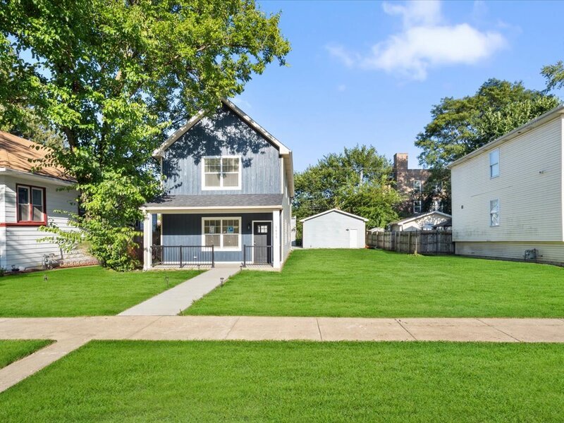 1411 S 6th Avenue Maywood IL 60153