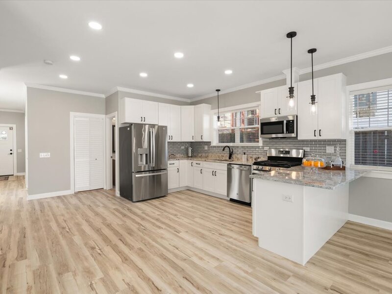 1411 S 6th Avenue Maywood IL 60153