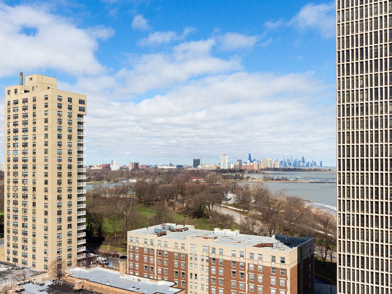 6730 S South Shore Drive Chicago IL 60649