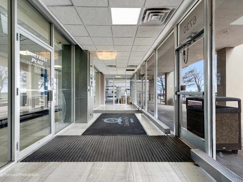 6730 S South Shore Drive Chicago IL 60649
