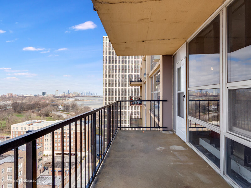 6730 S South Shore Drive Chicago IL 60649