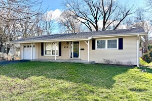 Photo of 839 Dundee Avenue Barrington IL 60010