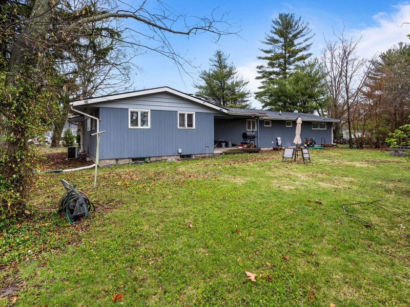 28 Lange Avenue Savoy IL 61874