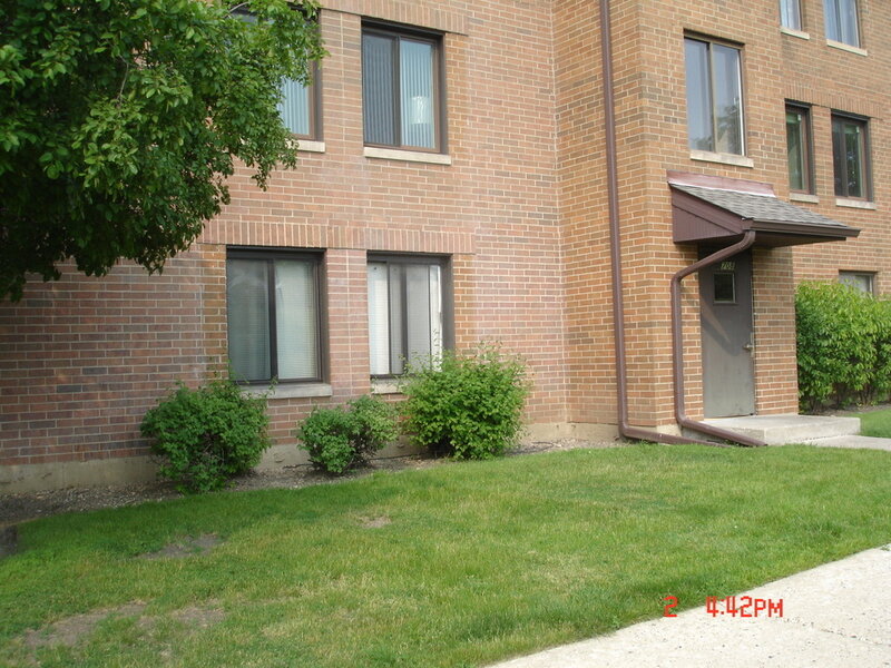 708 N Briar Hill Lane Addison IL 60101