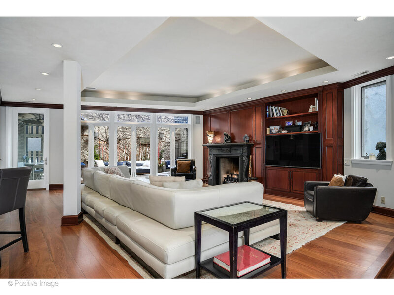 1811 N Howe Street Chicago IL 60614