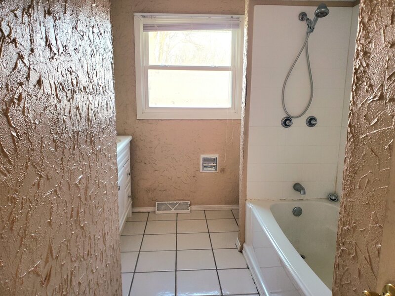524 Chisholm Trail Rockford IL 61101