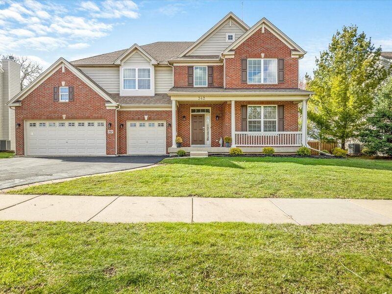 342 Comstock Drive Elgin IL 60124