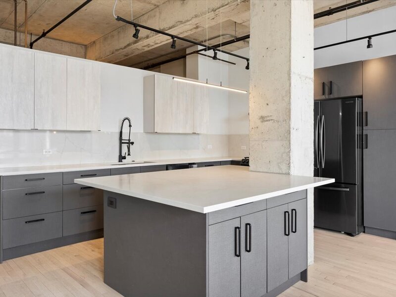 6 S Laflin Street Chicago IL 60607