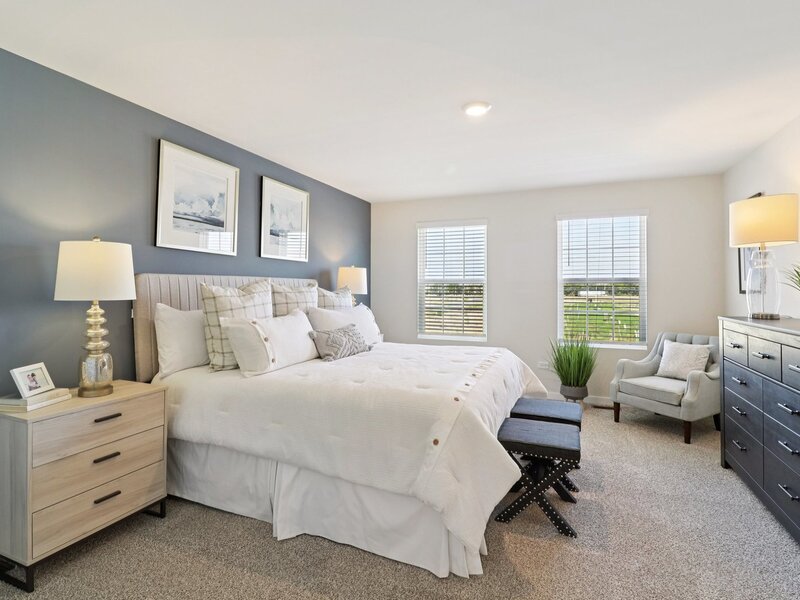 1752 Stable Lane Aurora IL 60503