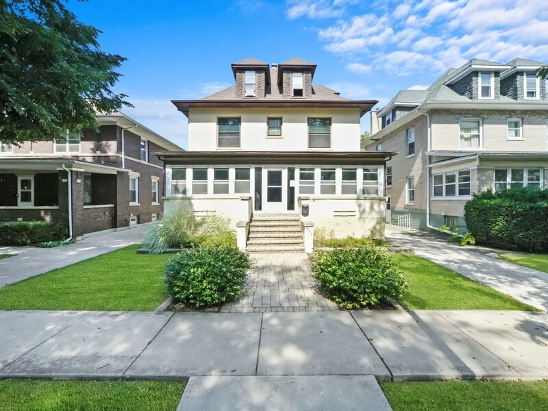 711 Campbell Street Joliet IL 60435