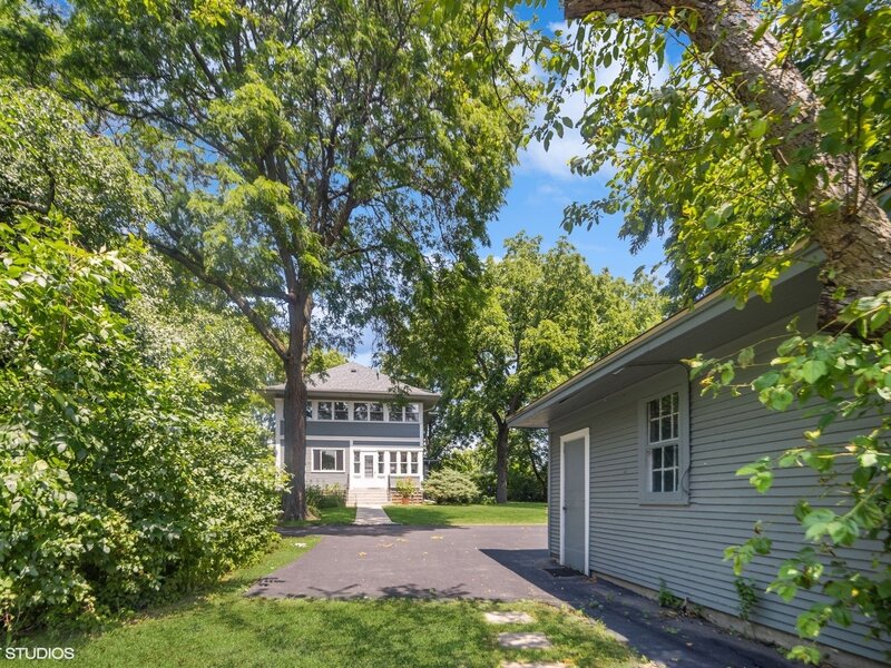 1492 W Irving Park Road Itasca IL 60143