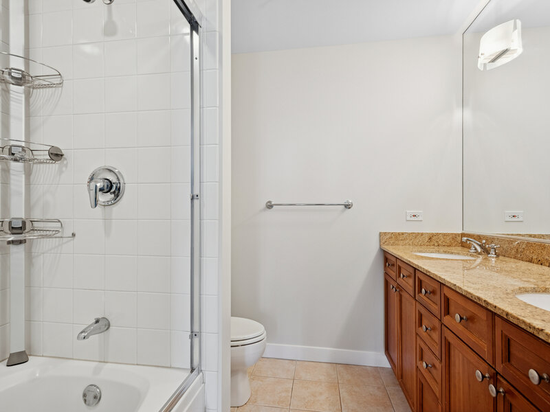 737 W Washington Boulevard Chicago IL 60661